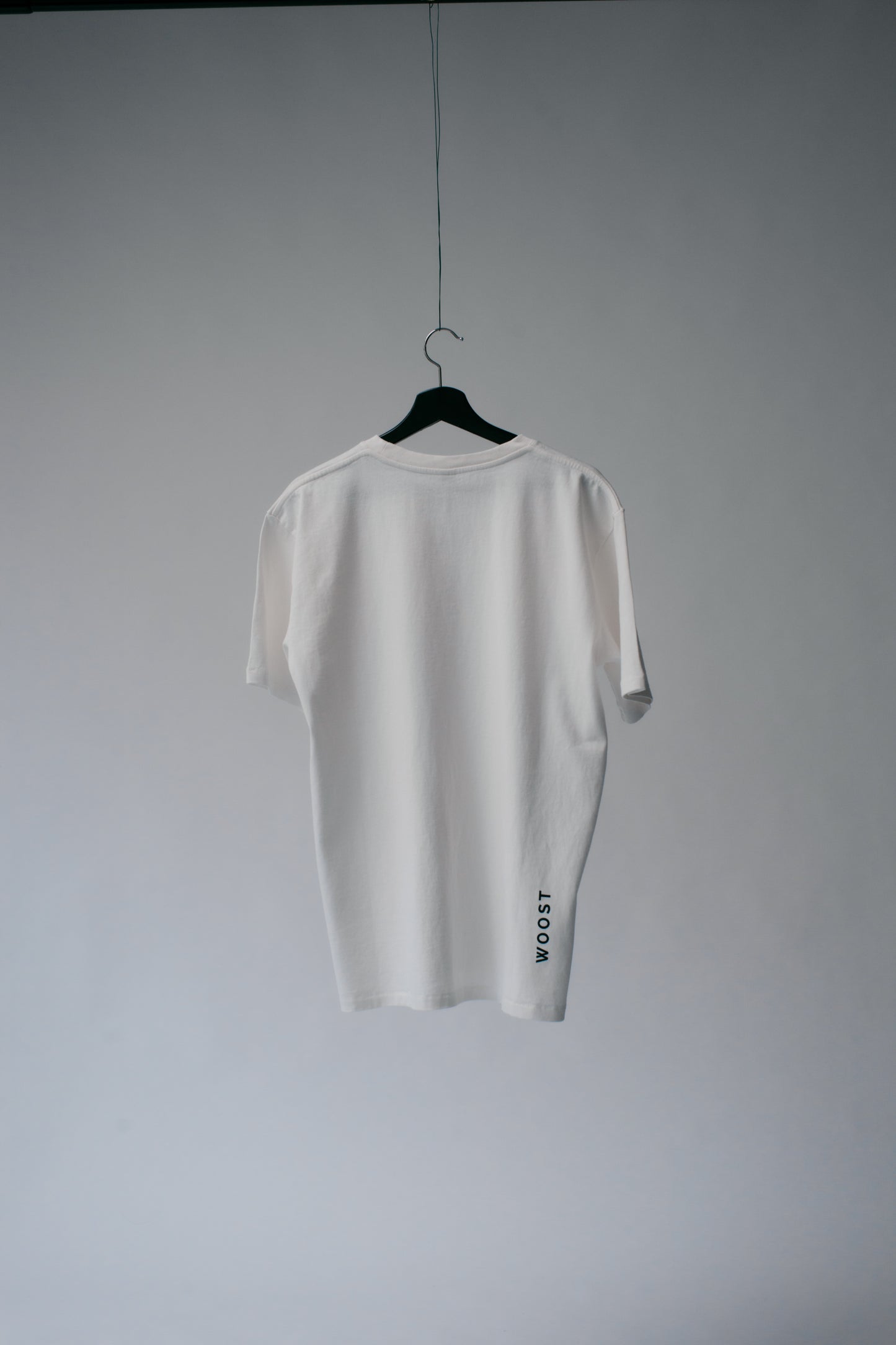 Chalk white tee logo